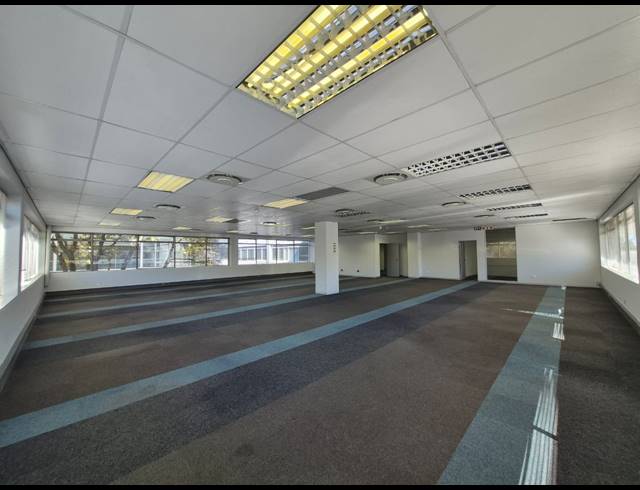 935M² OFFICE TO LET IN ILLOVO